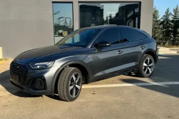 Audi Q5 din 2022 - oferta AUD147687