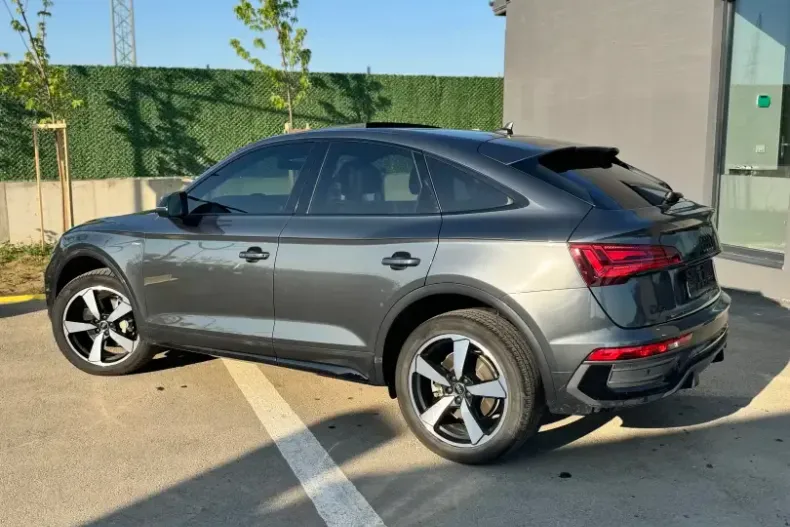 Audi Q5 din 2022 cu 69.999 km - oferta AUD147687 - foto 2