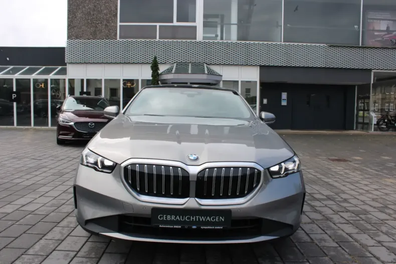 BMW 520 din 2024 cu 31.900 km - oferta BMW147689 - foto 3