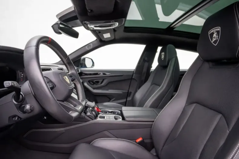 Lamborghini Urus din 2023 cu 55.605 km - oferta LAM147692 - foto 13