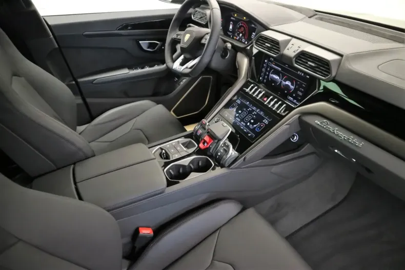 Lamborghini Urus din 2023 cu 51.600 km - oferta LAM147693 - foto 7