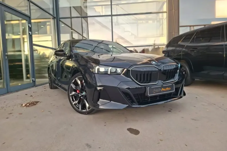 BMW 520 din 2025 cu 600 km - oferta BMW147697 - foto 4