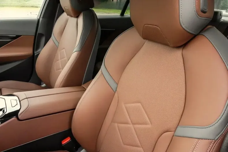 BMW 520 din 2025 cu 600 km - oferta BMW147697 - foto 9