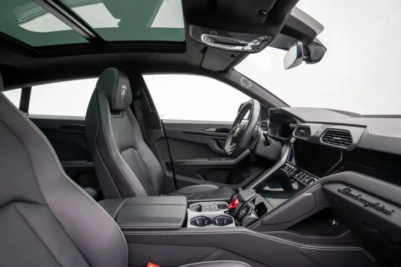 Lamborghini Urus din 2023 cu 55.605 km - oferta LAM147700 - foto 9