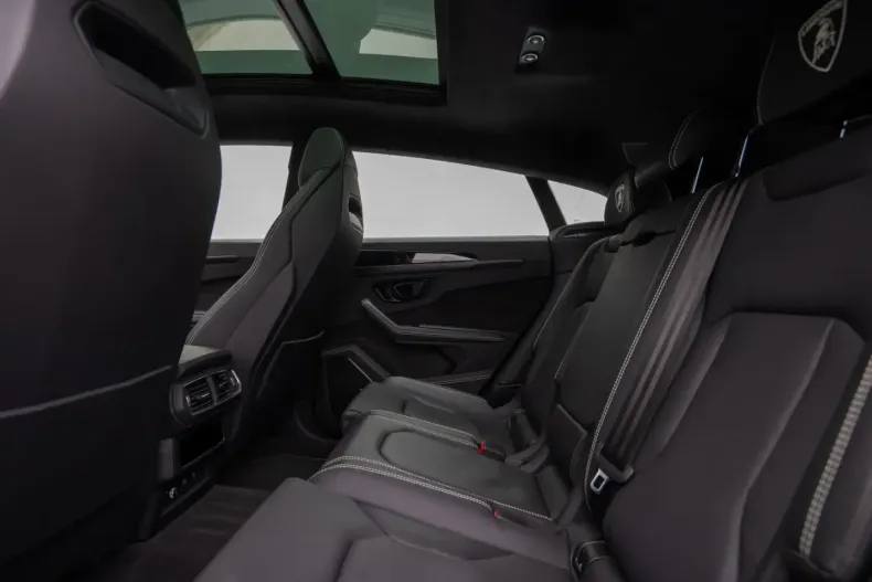 Lamborghini Urus din 2023 cu 55.605 km - oferta LAM147700 - foto 11