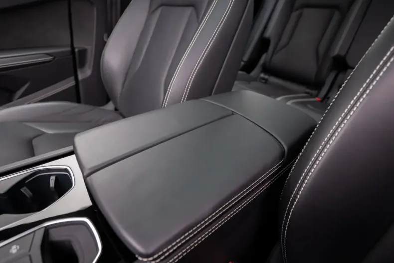 Lamborghini Urus din 2023 cu 55.605 km - oferta LAM147700 - foto 19