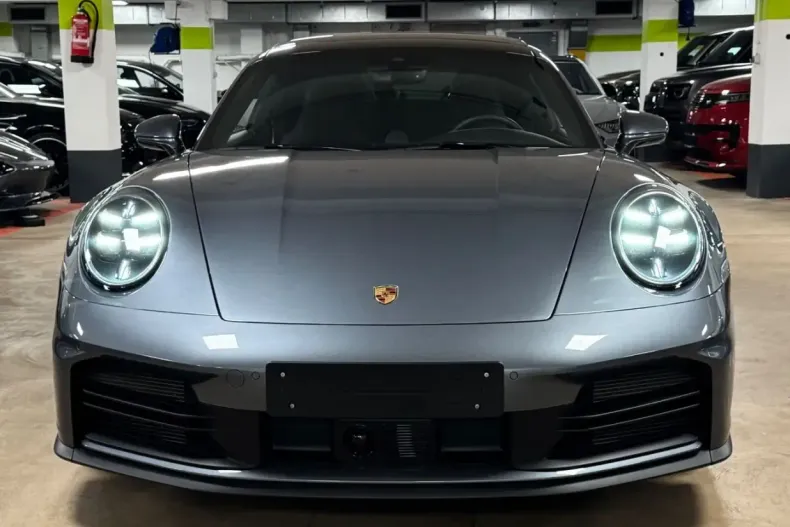Porsche 992 din 2024 cu 9.800 km - oferta POR147701 - foto 3