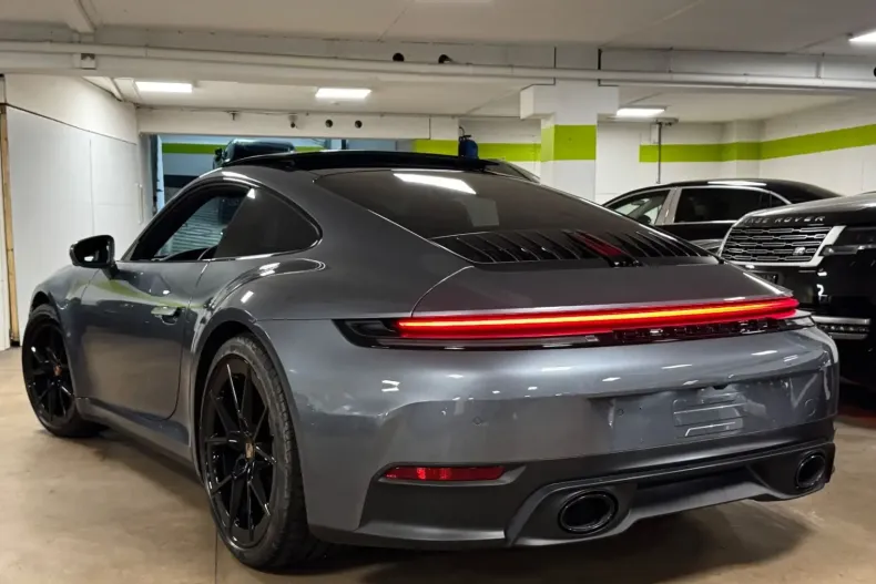 Porsche 992 din 2024 cu 9.800 km - oferta POR147701 - foto 7