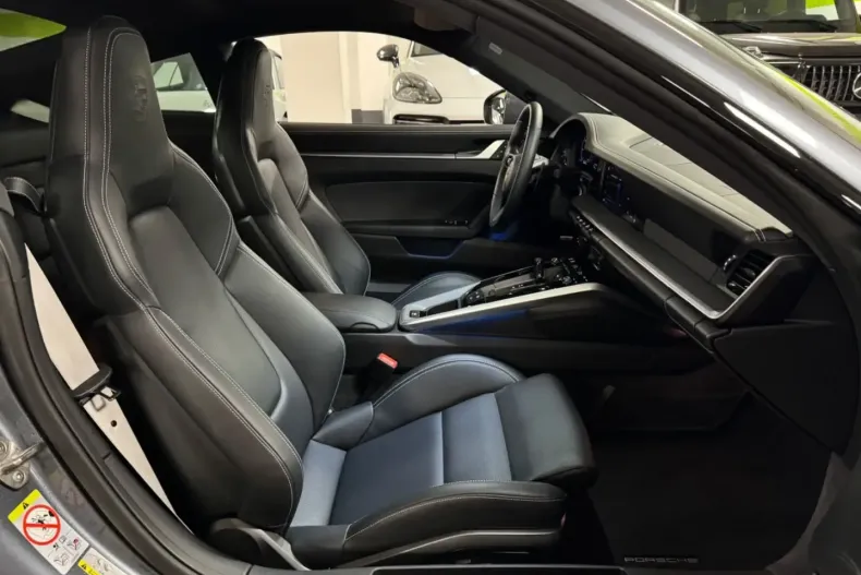 Porsche 992 din 2024 cu 9.800 km - oferta POR147701 - foto 34