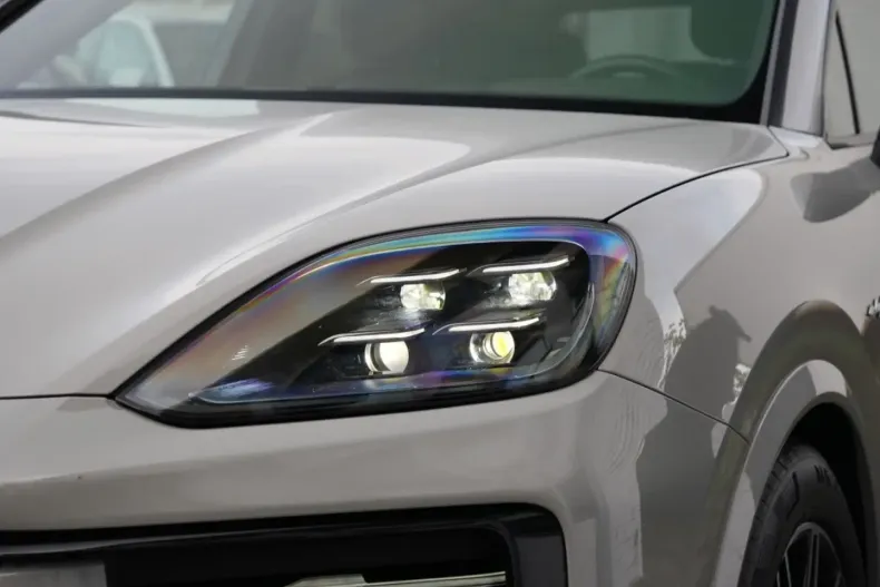 Porsche Cayenne din 2024 cu 24.500 km - oferta POR147703 - foto 13