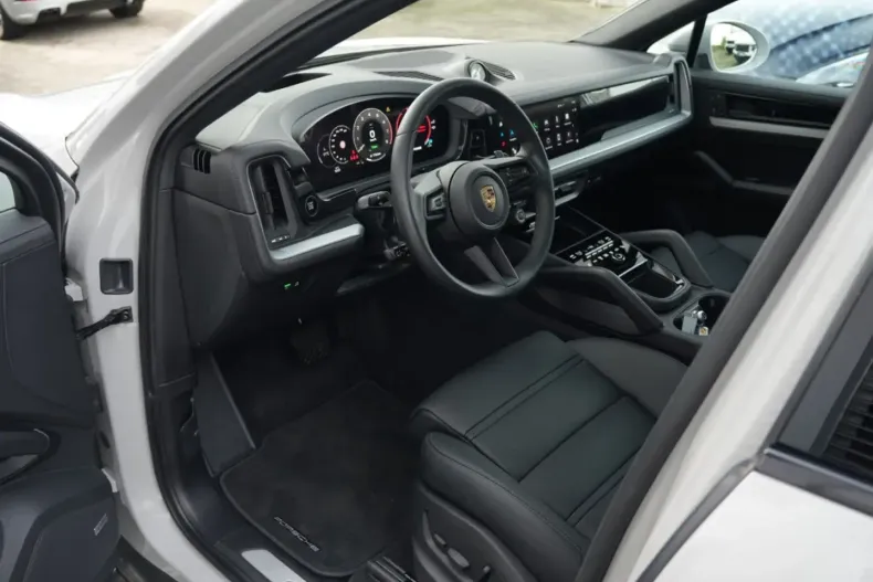 Porsche Cayenne din 2024 cu 24.500 km - oferta POR147703 - foto 21