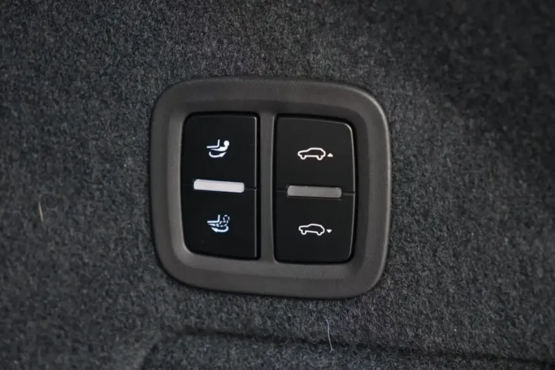 Porsche Cayenne din 2024 cu 24.500 km - oferta POR147703 - foto 48