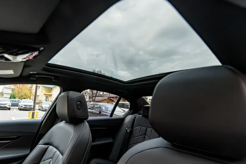 BMW 520 din 2024 cu 23.500 km - oferta BMW147704 - foto 12