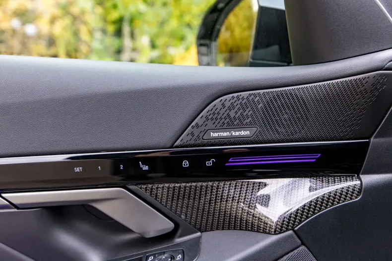 BMW 520 din 2024 cu 23.500 km - oferta BMW147704 - foto 18