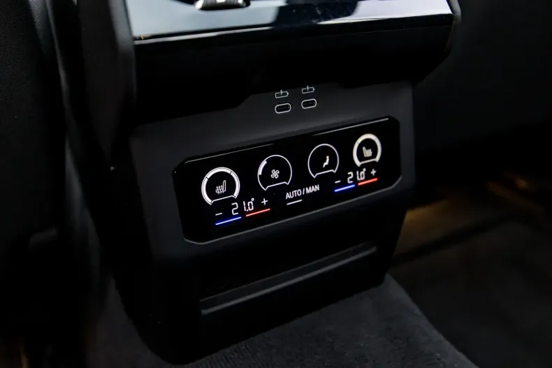 BMW 520 din 2024 cu 23.500 km - oferta BMW147704 - foto 29