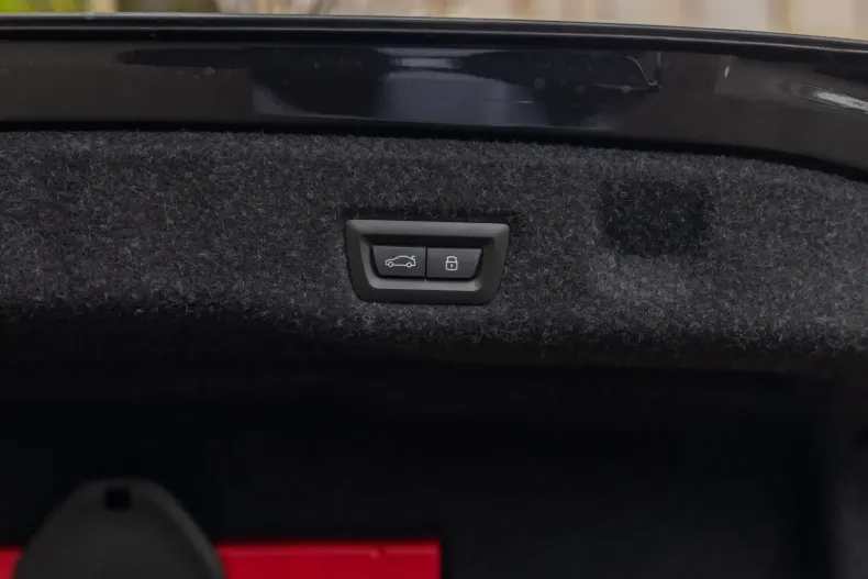 BMW 520 din 2024 cu 23.500 km - oferta BMW147704 - foto 35