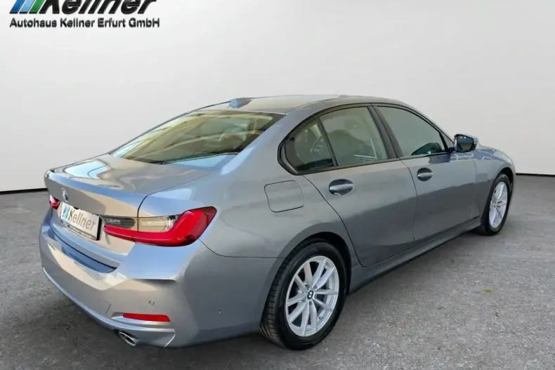 BMW 318 din 2024 cu 35.144 km - oferta BMW147706 - foto 3