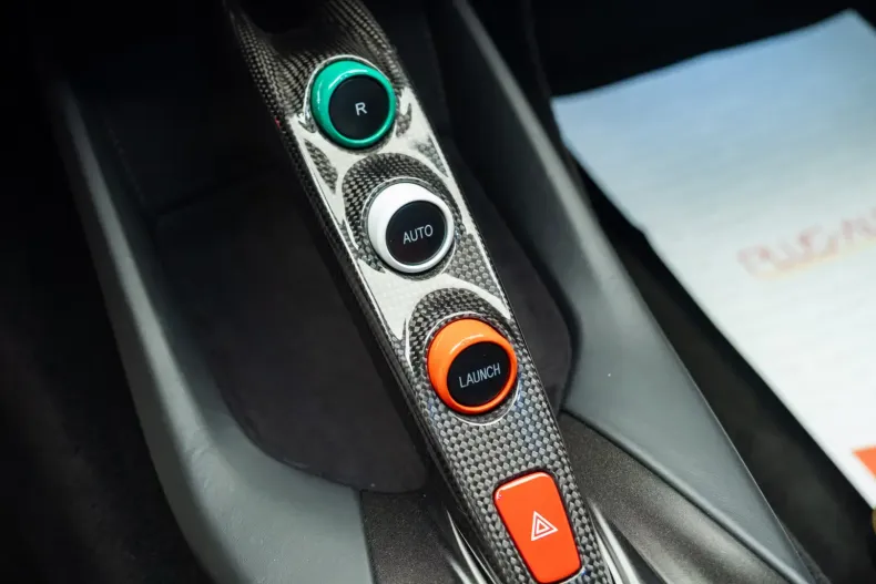 Ferrari 812 din 2020 cu 8.668 km - oferta FER147710 - foto 23