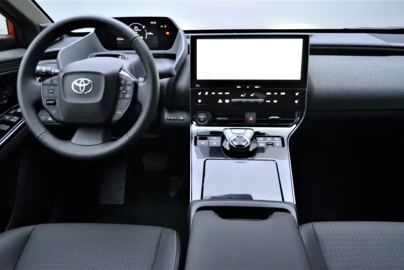 Toyota bZ4X din 2023 cu 14.000 km - oferta TOY147713 - foto 11