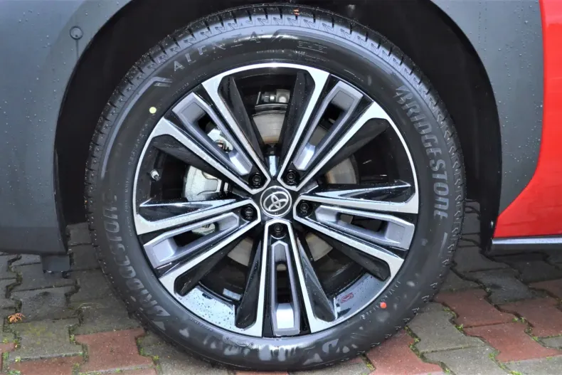 Toyota bZ4X din 2023 cu 14.000 km - oferta TOY147713 - foto 13