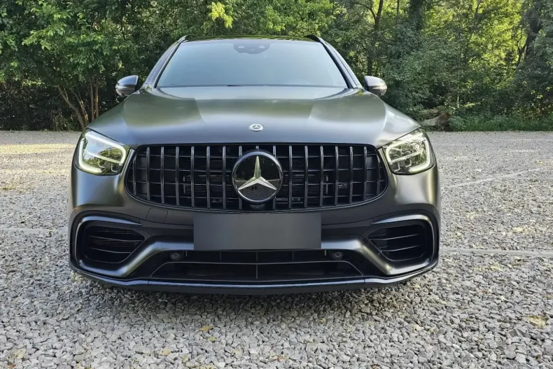 Mercedes-Benz GLC 63 AMG din 2022 cu 27.500 km - oferta MER147714 - foto 3