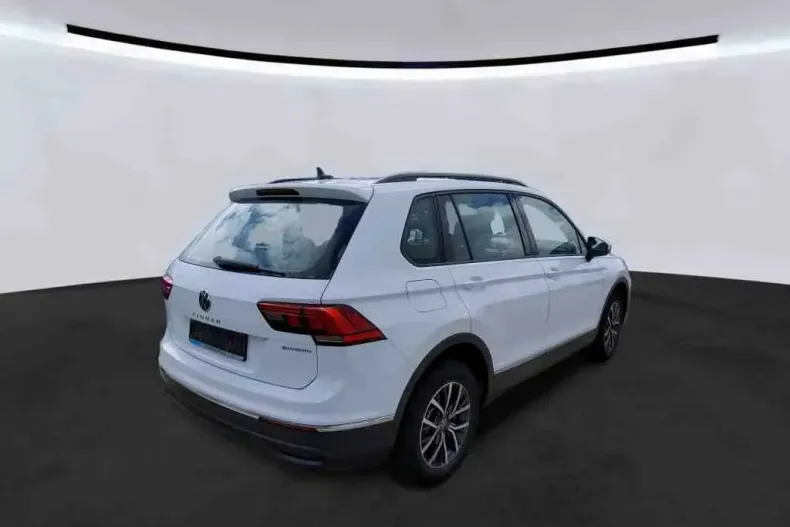 Volkswagen Tiguan din 2021 cu 101.000 km - oferta VOL147719 - foto 2