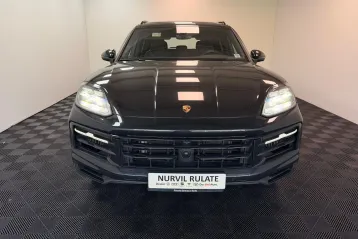 Porsche Cayenne din 2024 - oferta POR147720