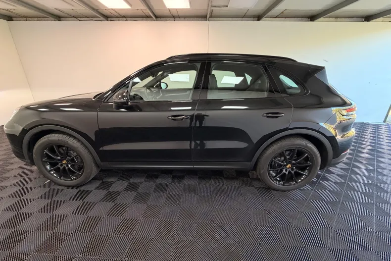 Porsche Cayenne din 2024 cu 16.800 km - oferta POR147720 - foto 25