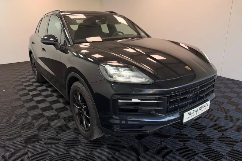 Porsche Cayenne din 2024 cu 16.800 km - oferta POR147720 - foto 32