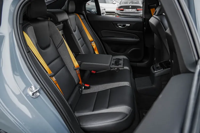 Volvo S60 din 2022 cu 165.050 km - oferta VOL147727 - foto 14