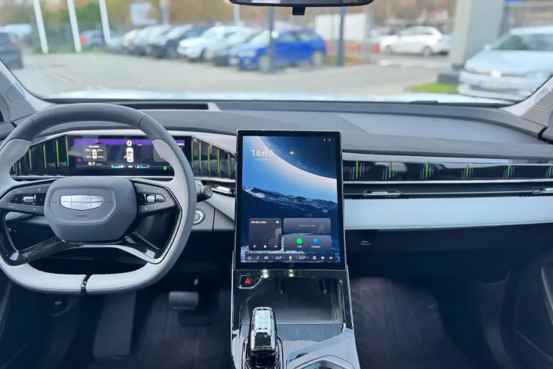 Geely Starray din 2025 cu 3.900 km - oferta GEE147732 - foto 8