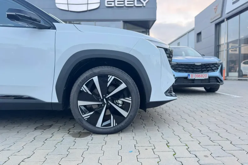 Geely Starray din 2025 cu 3.900 km - oferta GEE147732 - foto 17