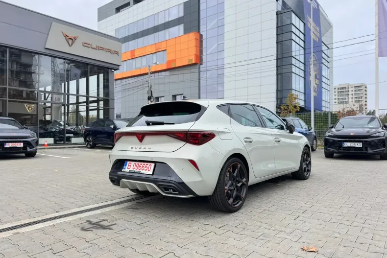 Cupra Leon din 2025 cu 2.900 km - oferta CUP147733 - foto 4
