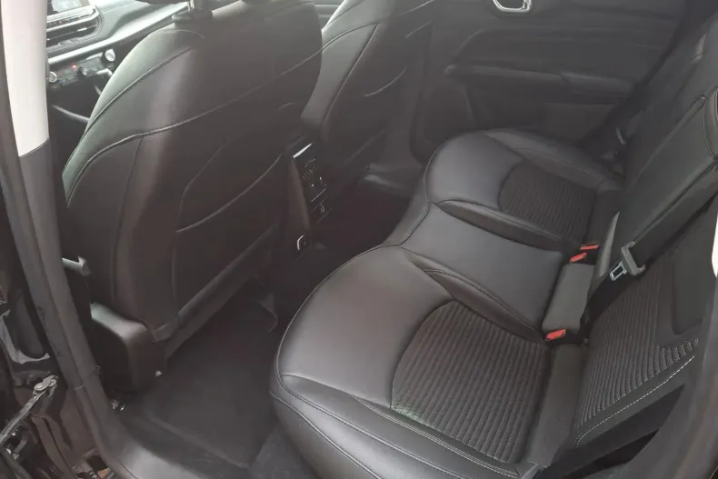 Jeep Compass din 2022 cu 97.747 km - oferta JEE147734 - foto 15