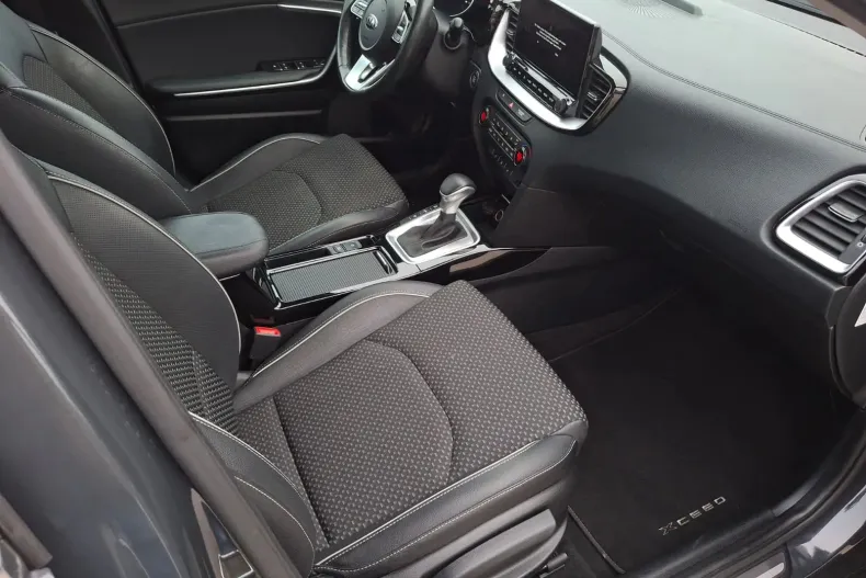 Kia XCeed din 2021 cu 122.375 km - oferta KIA147739 - foto 11