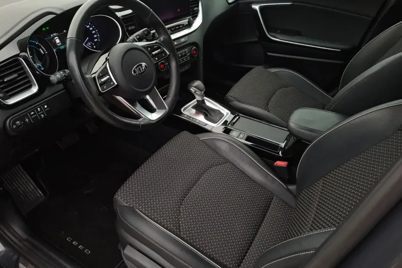 Kia XCeed din 2021 cu 122.375 km - oferta KIA147739 - foto 13
