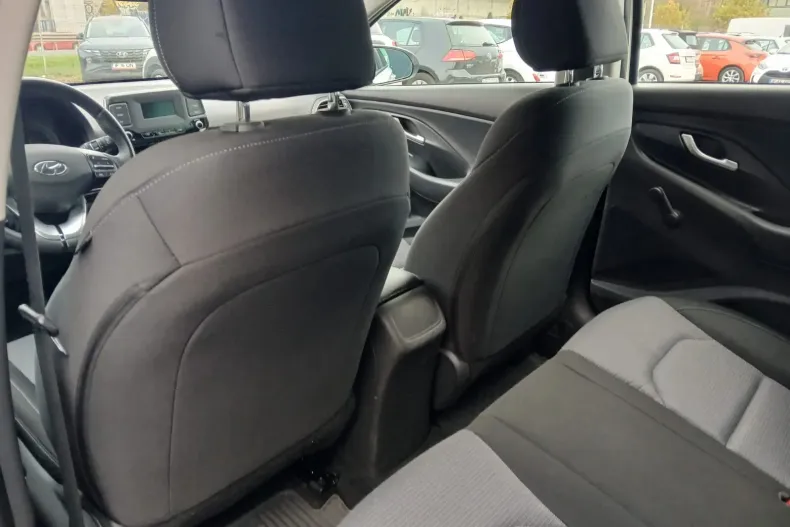 Hyundai i30 din 2022 cu 97.375 km - oferta HYU147744 - foto 5