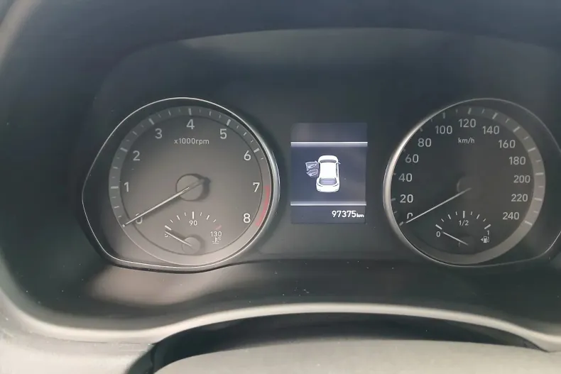 Hyundai i30 din 2022 cu 97.375 km - oferta HYU147744 - foto 8