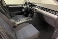 Volkswagen Passat din 2021 cu 118.110 km - oferta VOL147760 - foto 11