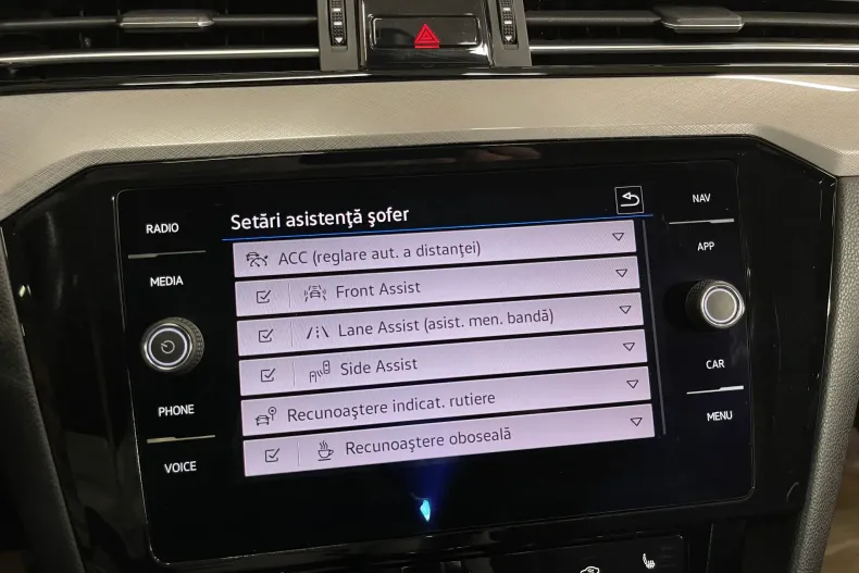 Volkswagen Passat din 2021 cu 118.110 km - oferta VOL147760 - foto 19