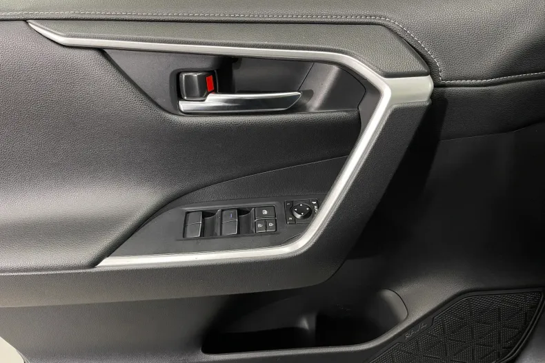 Toyota RAV4 din 2021 cu 132.239 km - oferta TOY147762 - foto 19