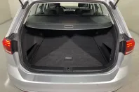 Volkswagen Passat din 2021 cu 96.486 km - oferta VOL147767 - foto 12