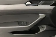 Volkswagen Passat din 2021 cu 96.486 km - oferta VOL147767 - foto 23