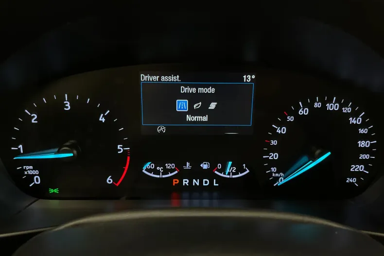 Ford Focus din 2020 cu 91.142 km - oferta FOR147769 - foto 18