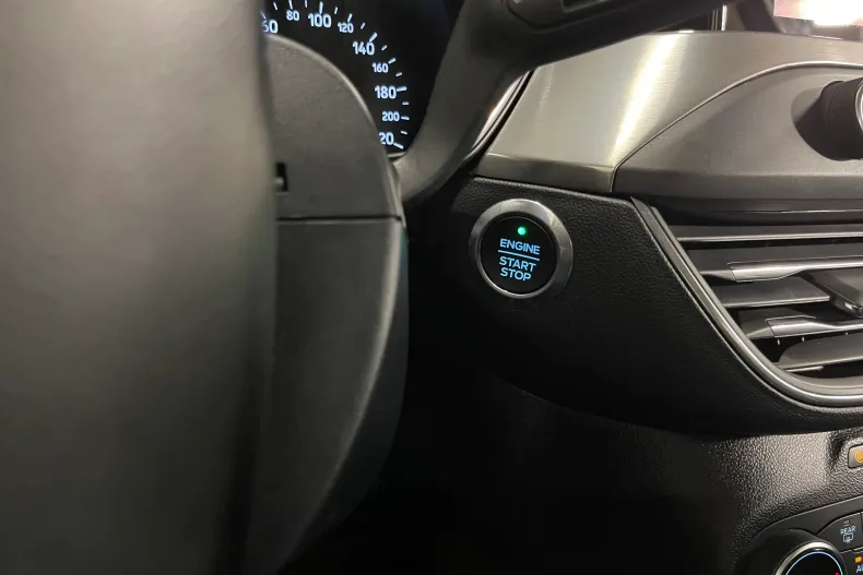 Ford Focus din 2020 cu 91.142 km - oferta FOR147769 - foto 24