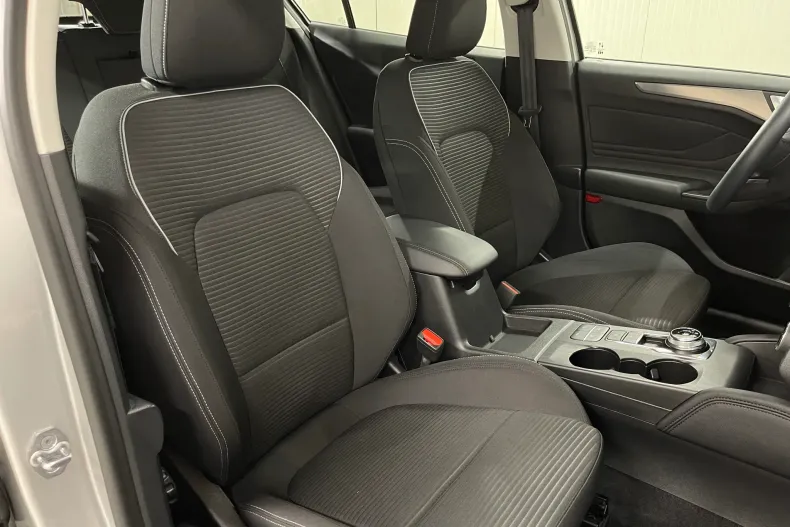 Ford Focus din 2020 cu 54.711 km - oferta FOR147770 - foto 9