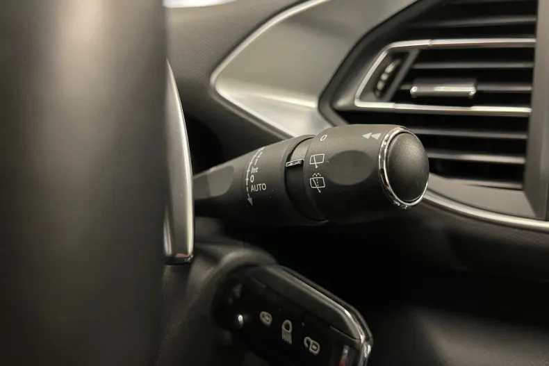 Peugeot 308 din 2021 cu 109.516 km - oferta PEU147772 - foto 23