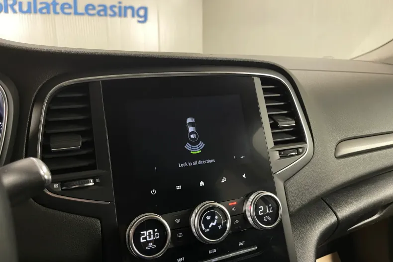 Renault Megane din 2022 cu 61.888 km - oferta REN147774 - foto 12