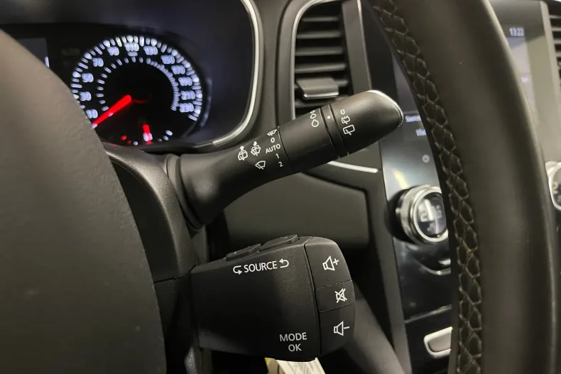 Renault Megane din 2022 cu 61.888 km - oferta REN147774 - foto 21