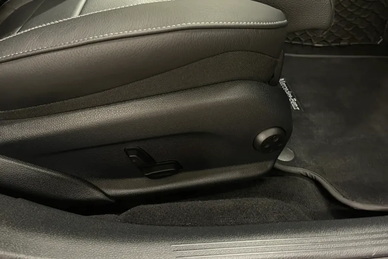 Mercedes-Benz E din 2020 cu 110.157 km - oferta MER147780 - foto 20